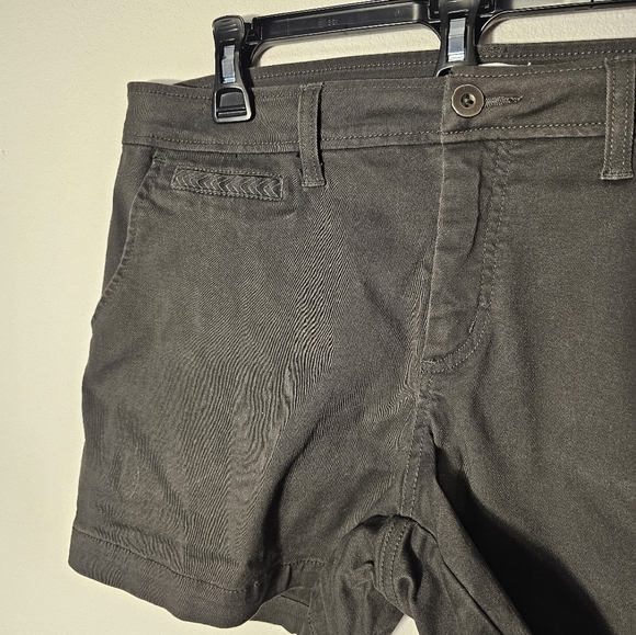 Market & Spruce Stitch Fix Charcoal Cotton Blend Shorts Women's Size 12 - Picture 7 of 7